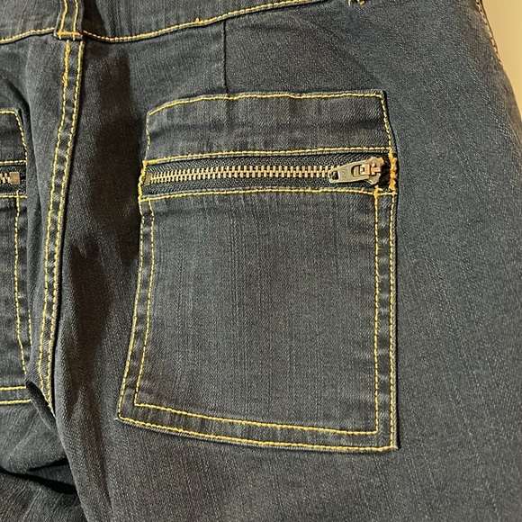 Twill Twenty Two Black Low Rise Jeans - Picture 9 of 15